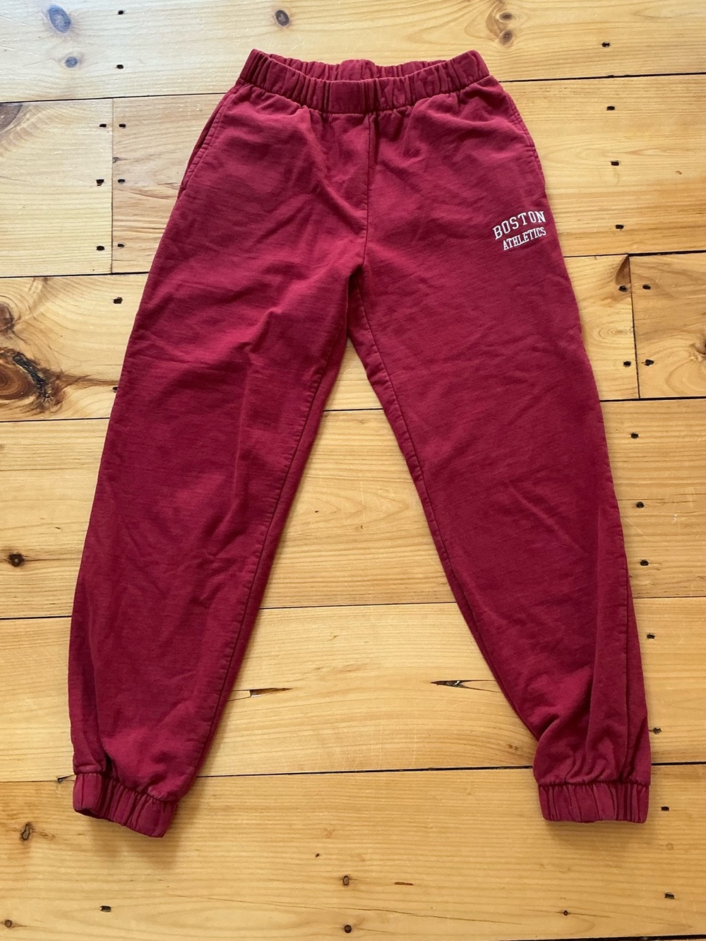 Brandy Melville John Galt Boston Athletics Burgundy Rosa Sweatpants